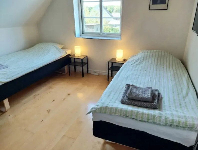 Johnnys Bed & Breakfast