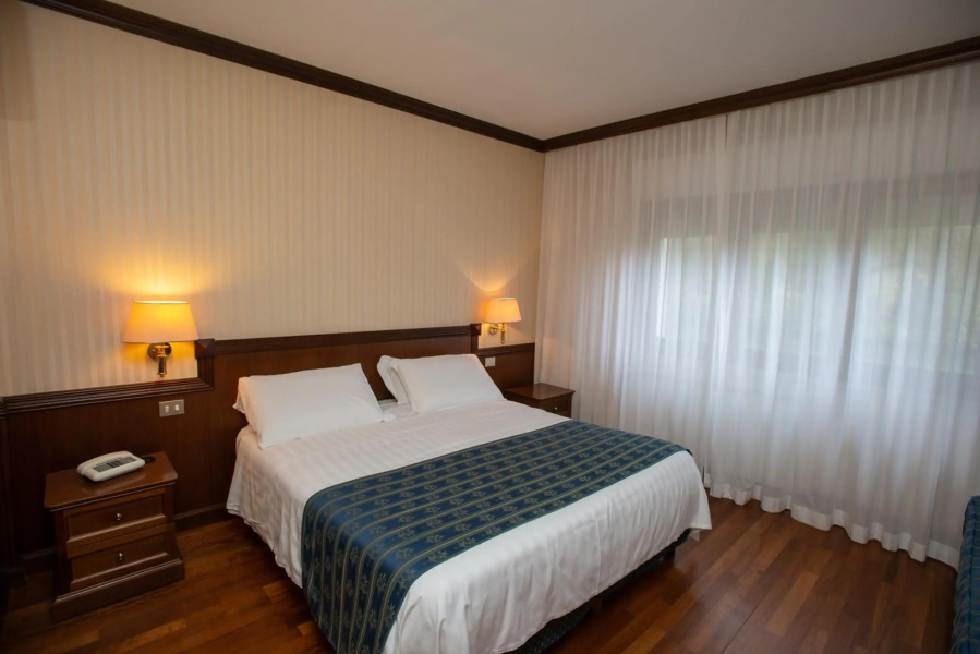 Hotel Corona