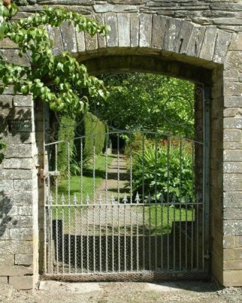 Rhosygilwen Courtyard