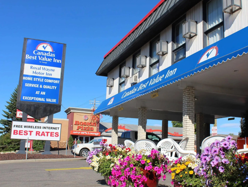 Canadas Best Value Inn