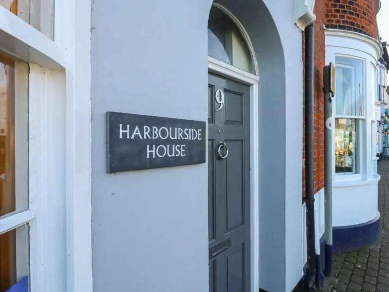 Harbourside House
