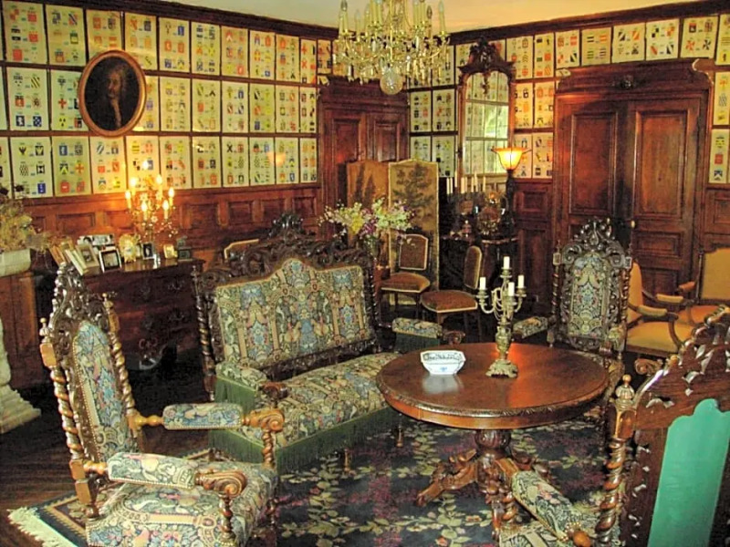 Chateau De Courbelimagne, Raulhac