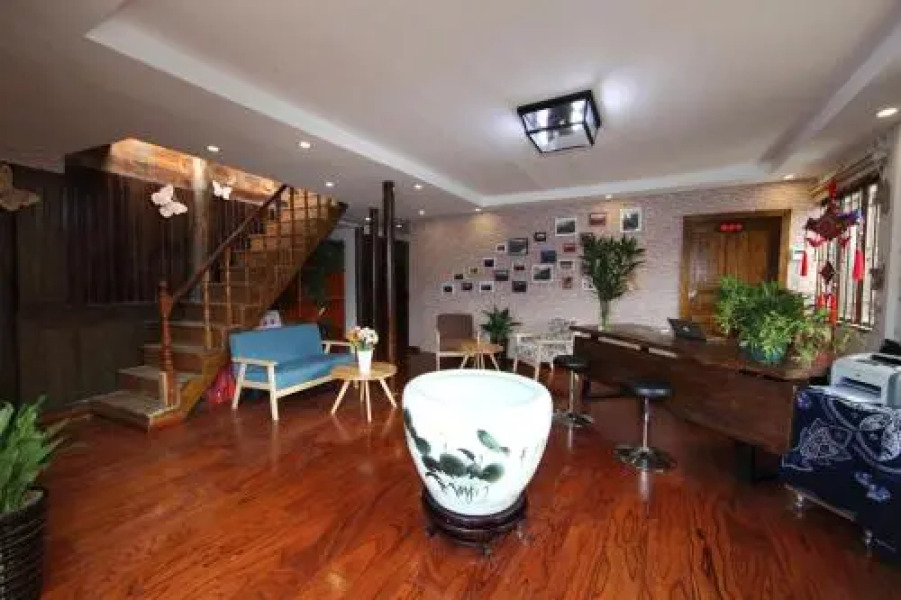 TOWO Holiday Hotel-LeiShan