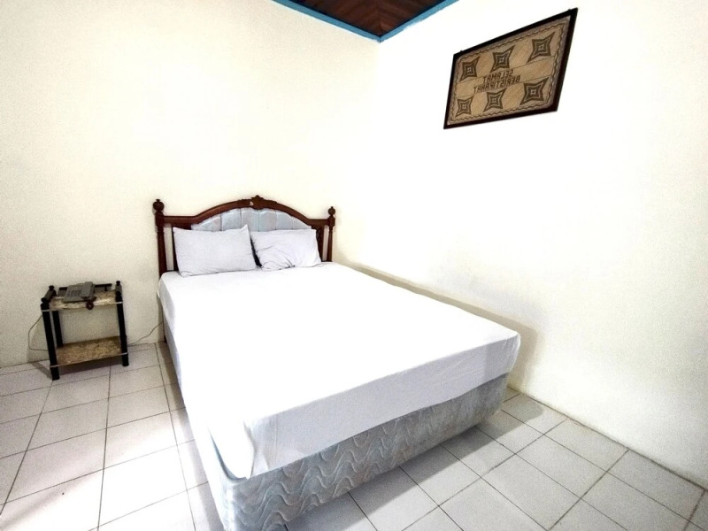 OYO 92783 Wisma Bunda Syariah Near Man Pinrang