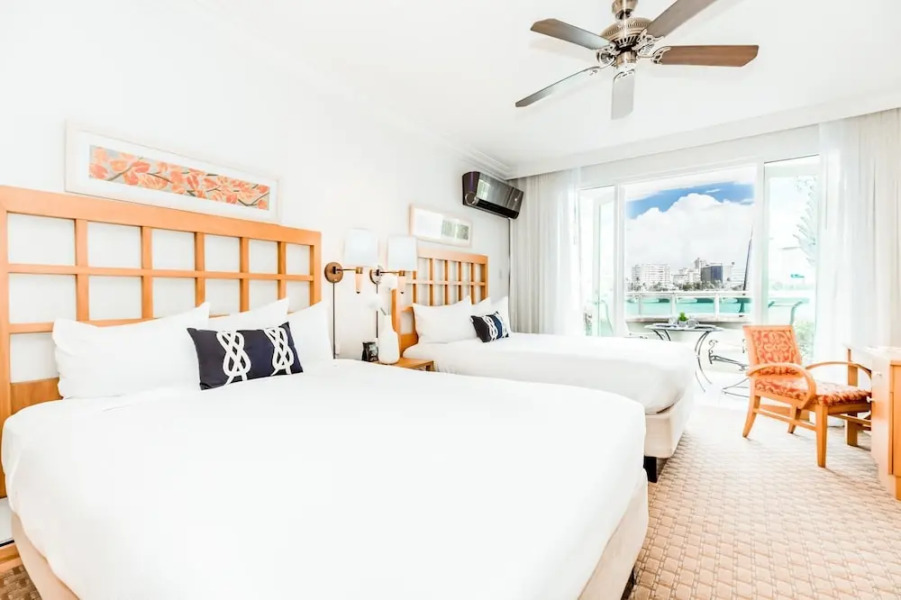 210 Sea Shell Studio