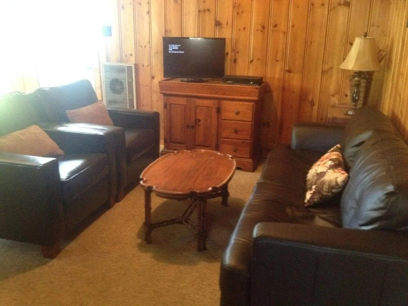 Chalkleys Sandy Bay Cottage Resort