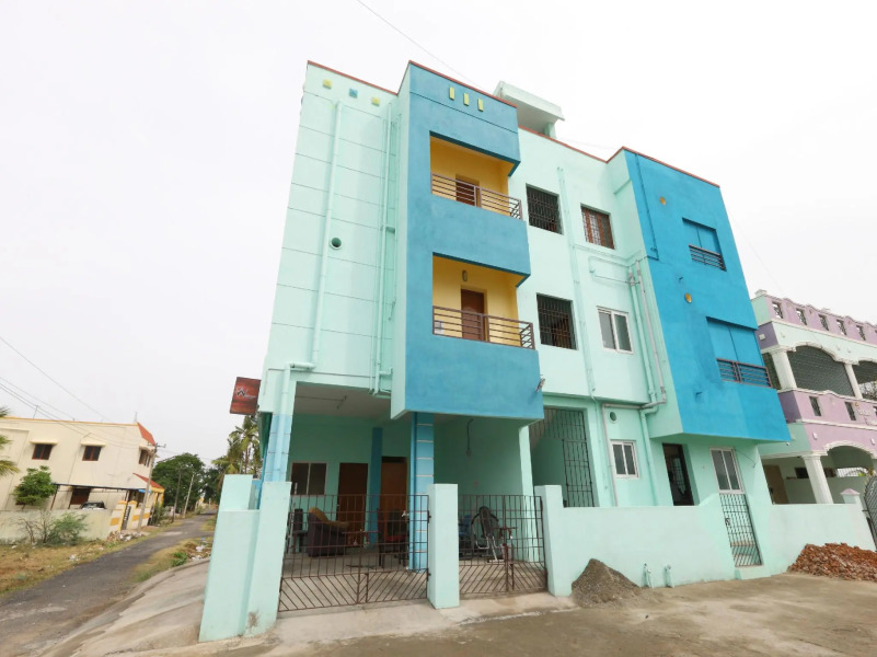 Oyo 15480 West Wood Residency