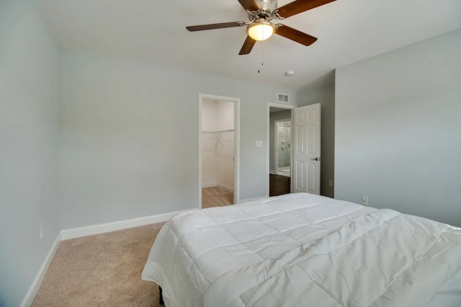 Dumfries Vacation Rental ~ 32 Mi to Washington DC!