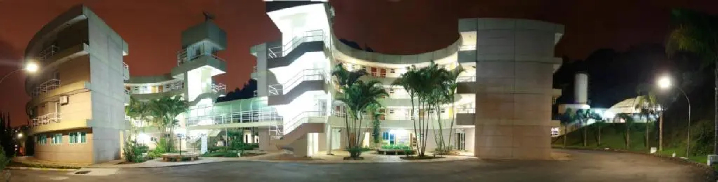 Villa & Centro de Convenções Santa Mônica