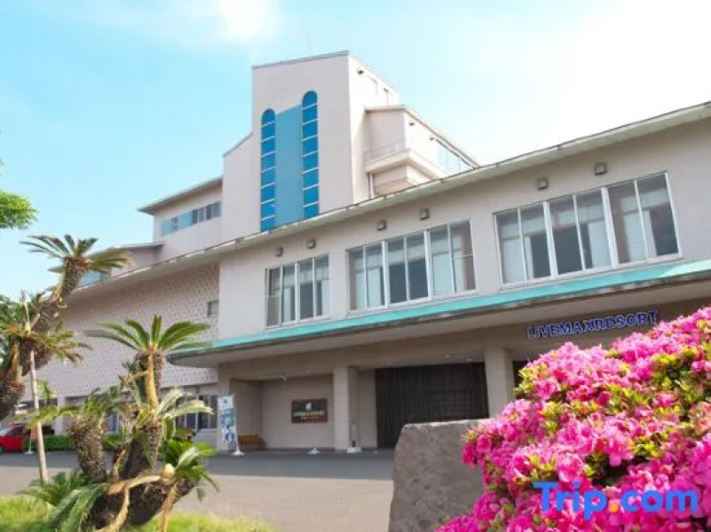 LiVEMAX RESORT SAKURAJIMA SEA FRONT