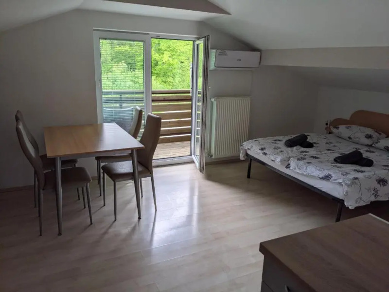 Apartments Domačija Mlaker