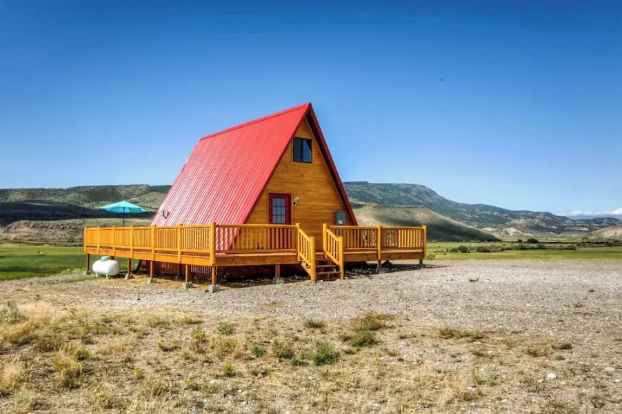 Secluded & Cozy Antimony Cabin w/ Fire Pit