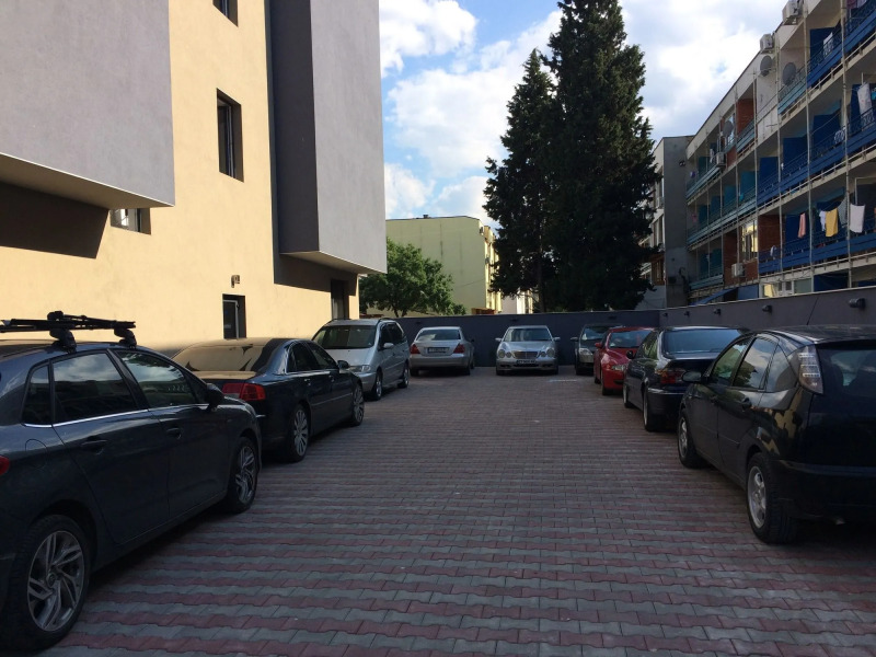 Palm Residence Deluxe Studios