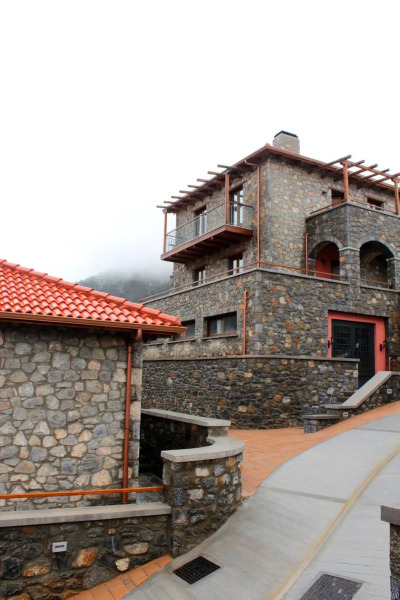 Nefeles Mainalon Luxury Residences & Lounge