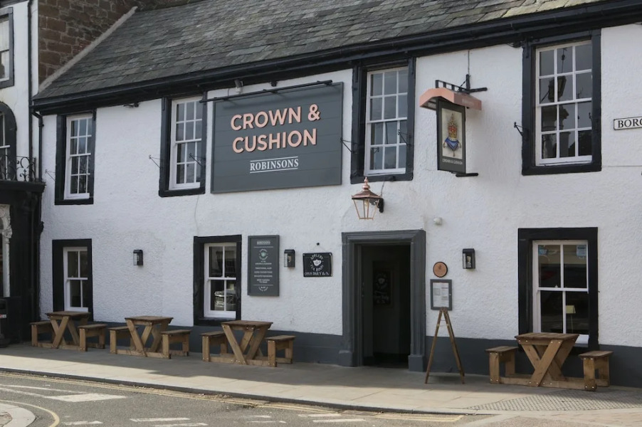 Crown and Cushion Appleby