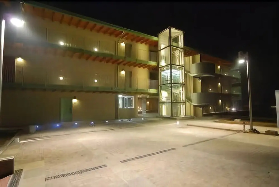 Residence & Suites Solaf