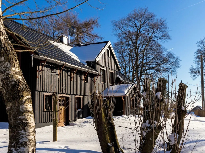 Unique House in the Vogtland Region With Open Architecture and Special Atmosphere