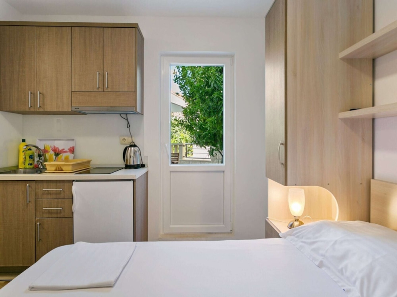 Simplistic Apartment in Drvenik near Beach Lučica