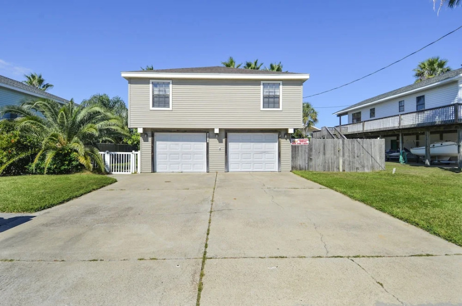 Herons Nest 4 Br condo by RedAwning