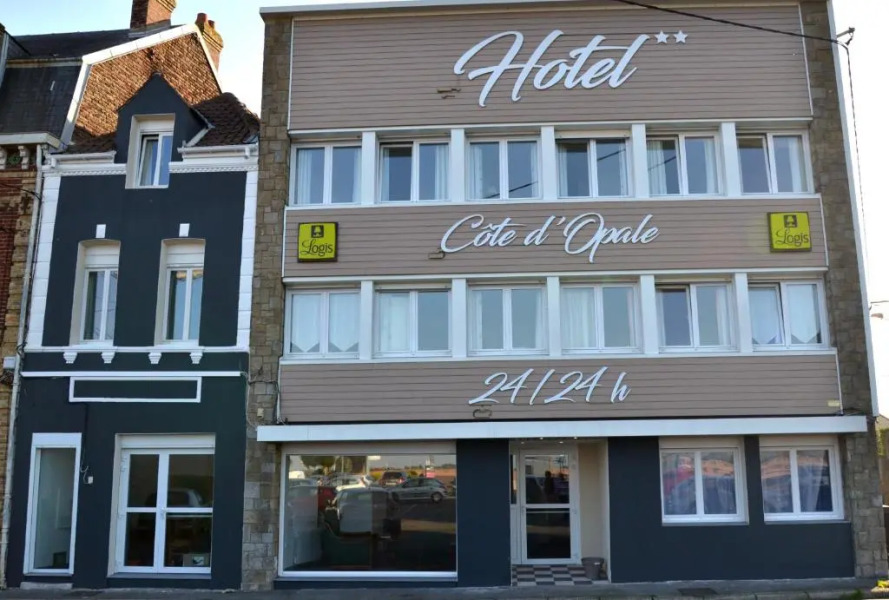 Logis Hôtel le Charles VIII