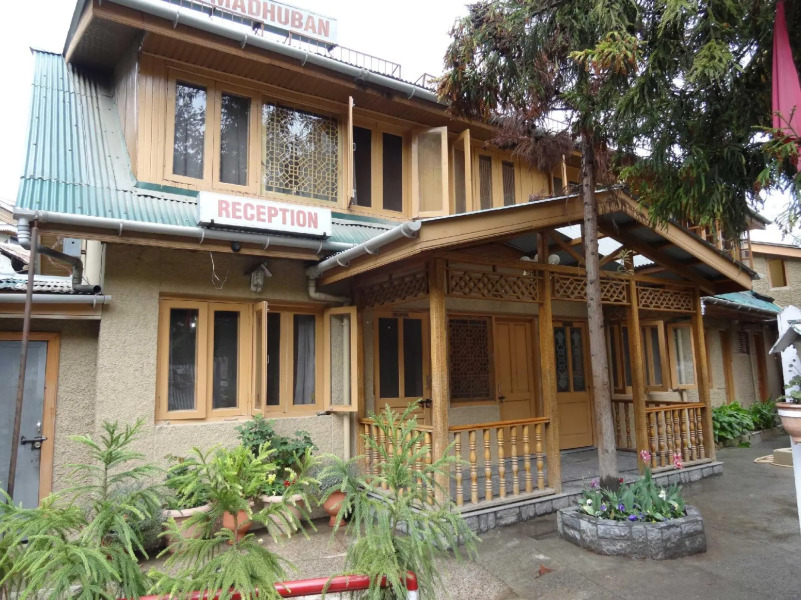 Hotel Madhuban