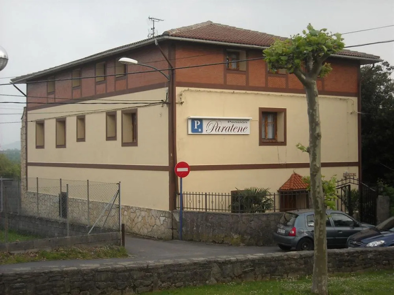 Pensión Paratene