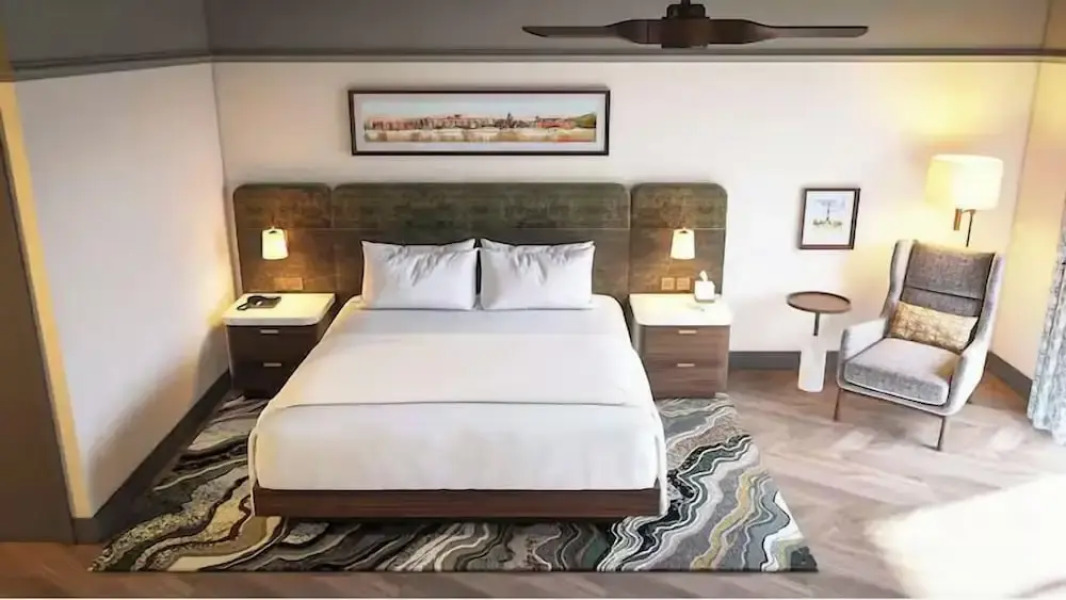 Tryon Riverfront Inn New Bern, Tapestry