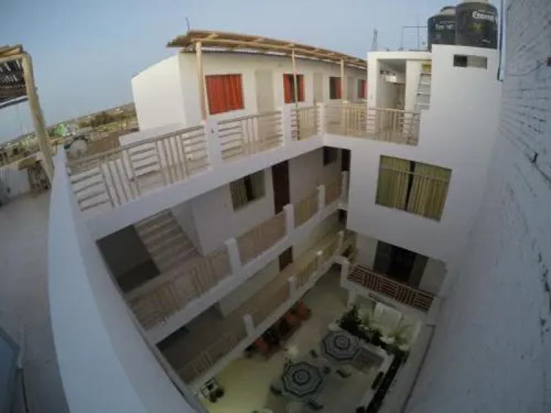 Paracas Backpackers House