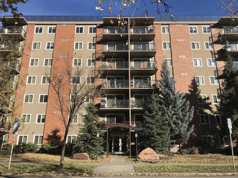 Corporate Suites of Calgary - Eightwelve