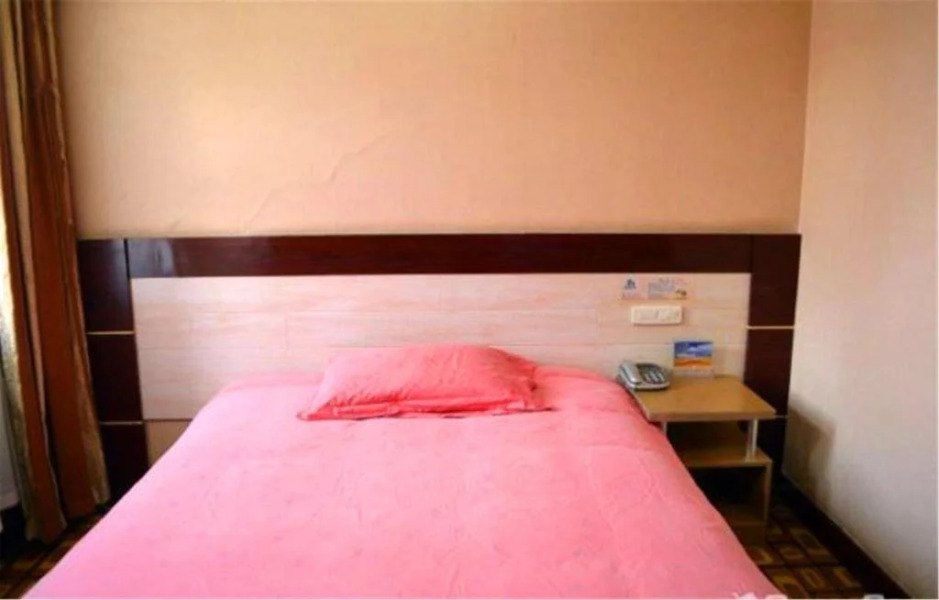 Hohhot Jiahong Home Inn Ulanqab East Street 4th Branch