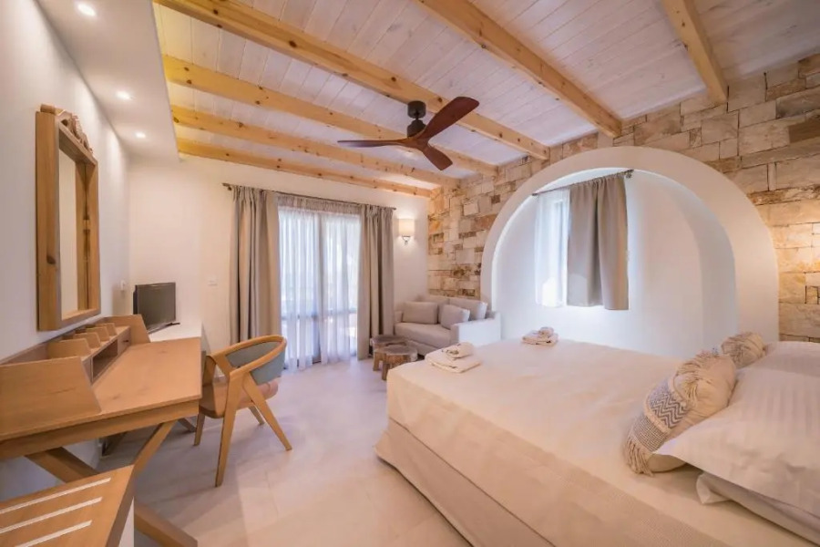 Porta Del Mar Beach Resort