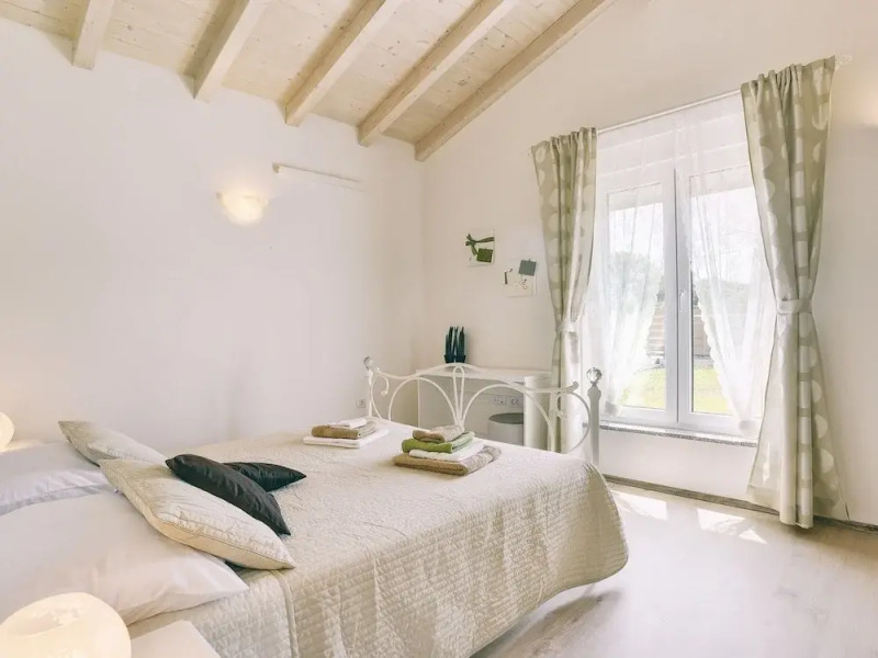 Modern Villa in Pula With Garden