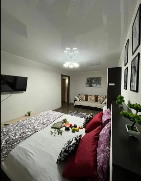 Апартаменты в 7-м микрорайоне 27