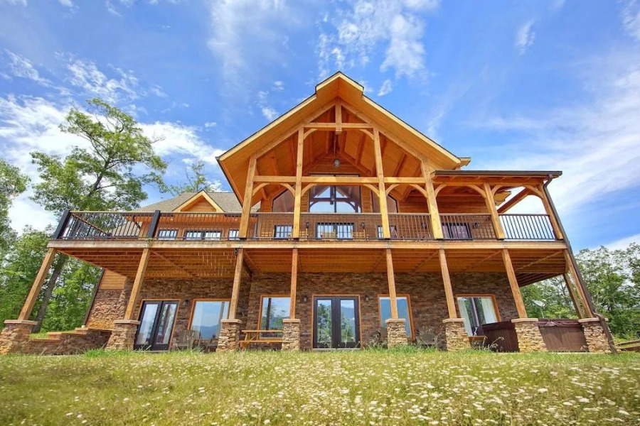 Amazing Views Retreat