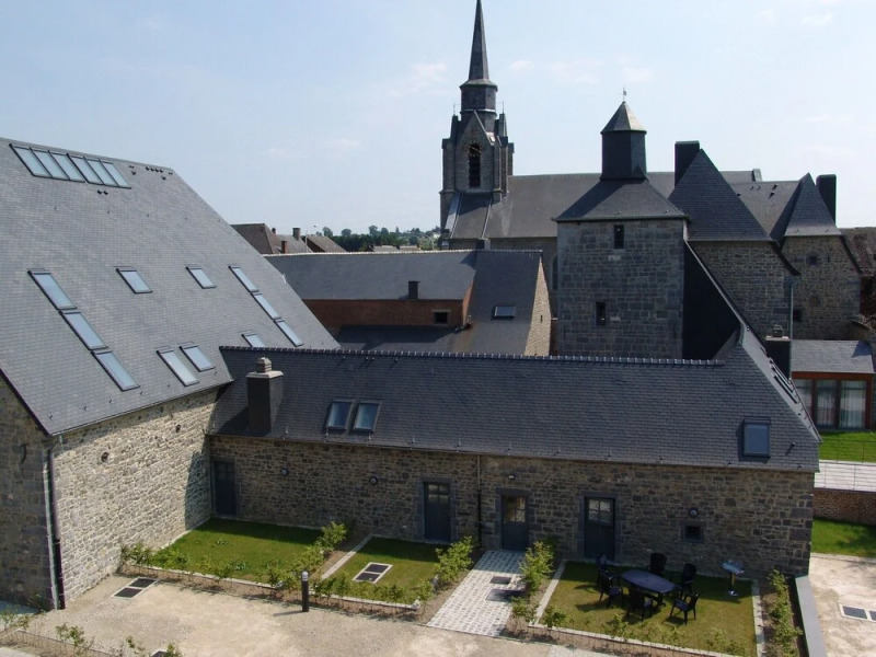 Unique Mansion in Macon With Garden