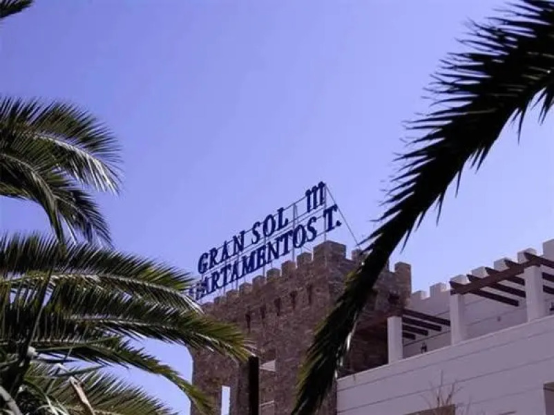 Apartamentos Turísticos Gran Sol