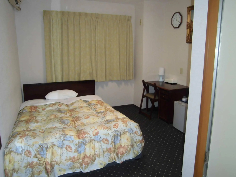 Sunshine Hotel