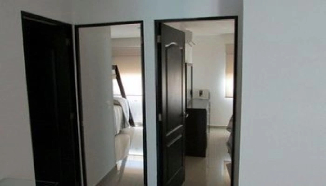 Diamante Lakes Apartmens