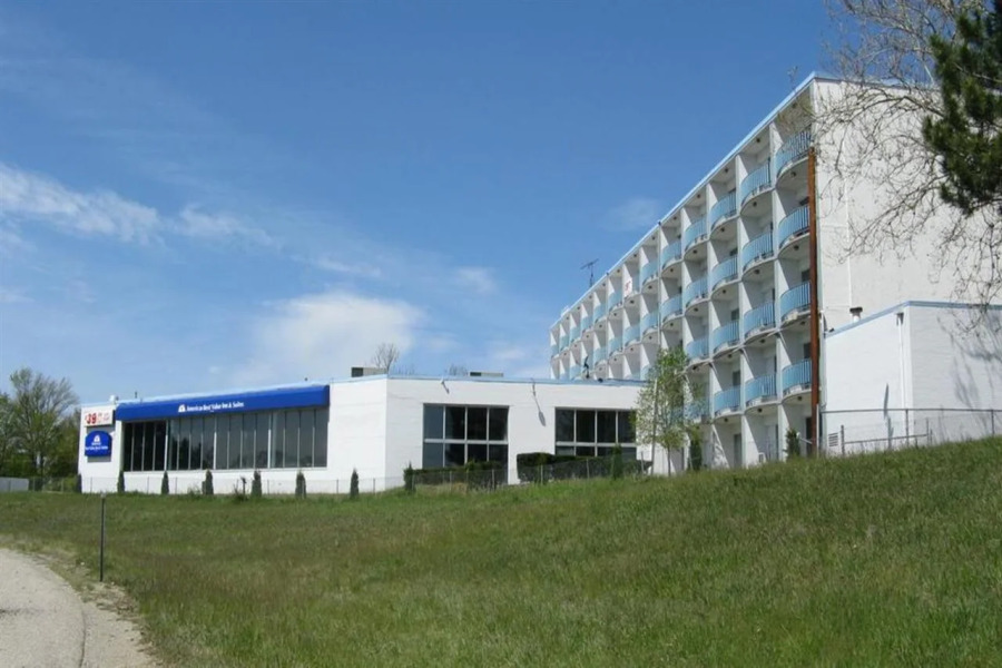 Howard Johnson by Wyndham Benton Harbor/St. Joseph