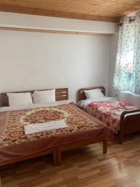 BUJTINA IZET SELIMAj