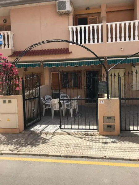 Townhouse 300 Meters from Beach
