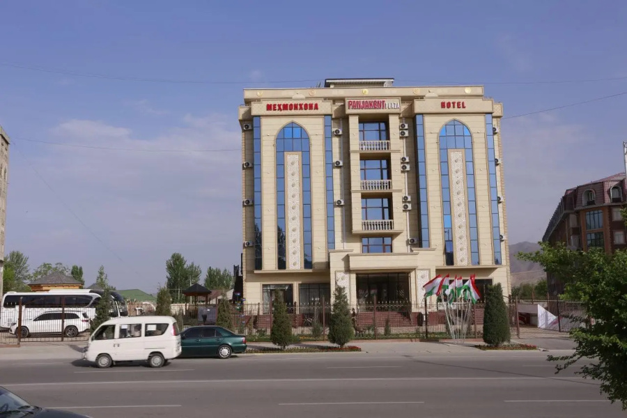 Panjakent Plaza (Панджакент плаза)