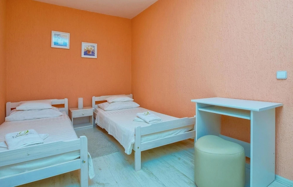 Awesome Home in Dugi Rat With Wifi and 2 Bedrooms