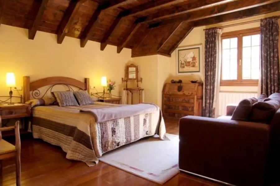 Hotel Rural Eseverry