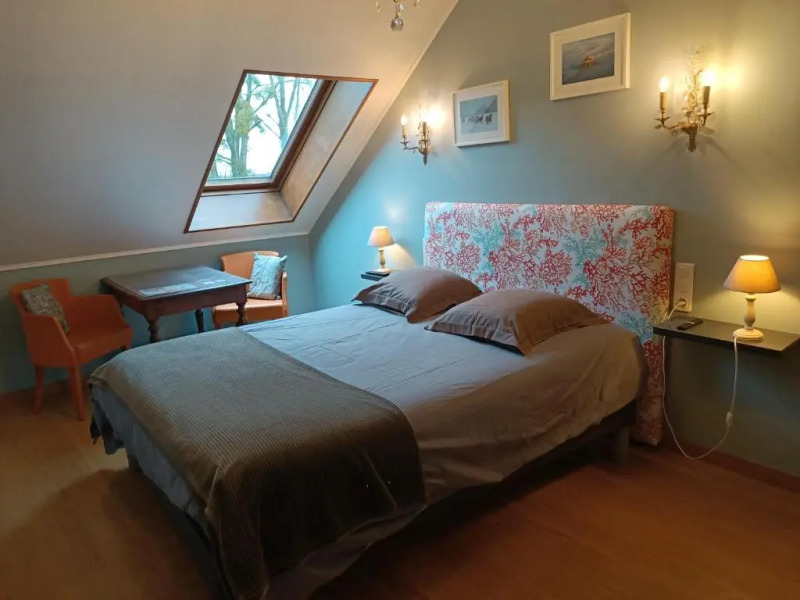 A LOmbre du Mont St Michel