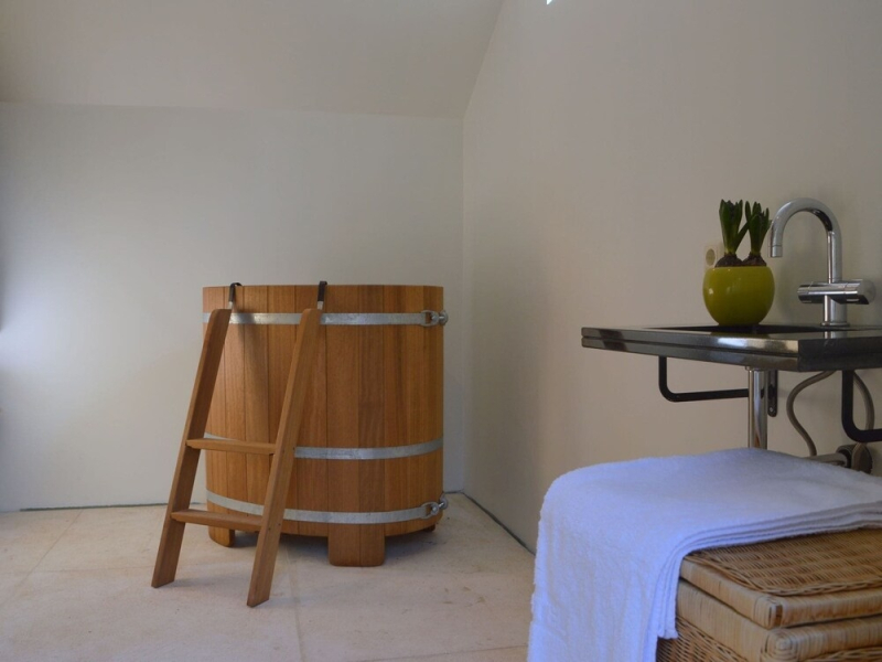 Modern Holiday Home in Roggel with Sauna