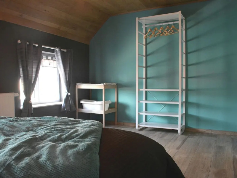 Holiday Home in Hastiere Near Adventure Park