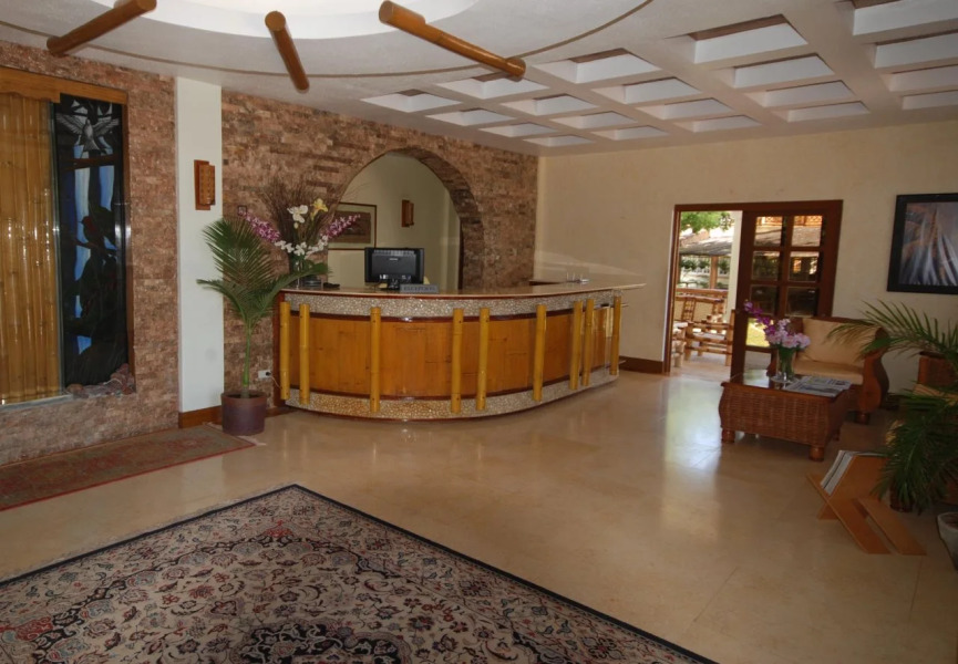 La Parola Orchids Beach Resort