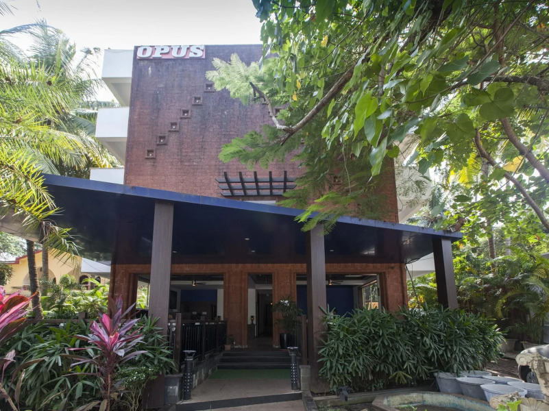 OYO Premium Anjuna Flea Market Road