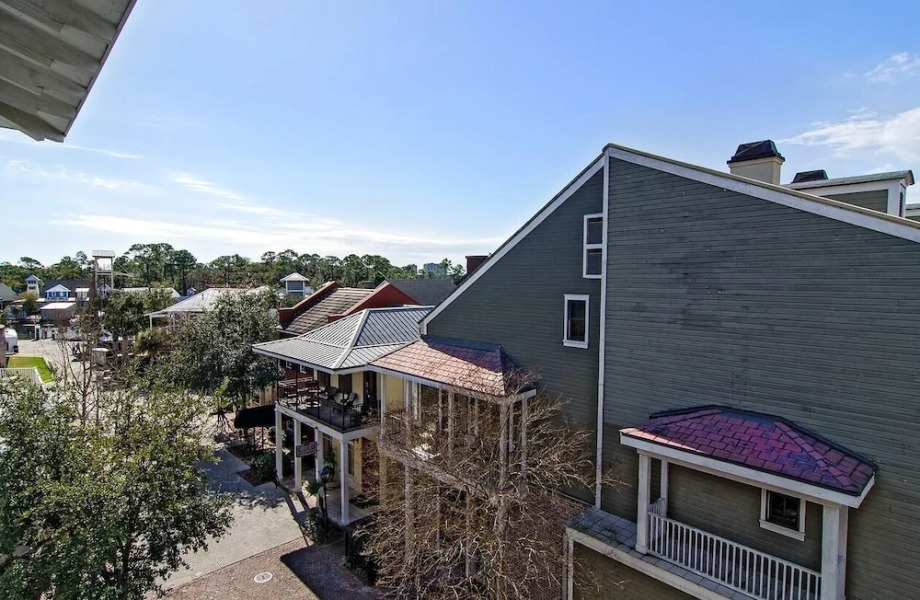 Market Street Inn 448